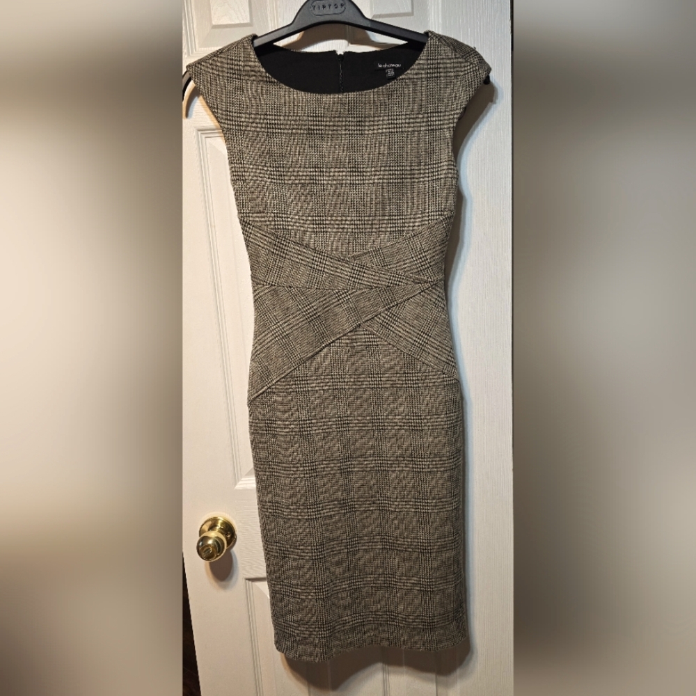 Le Chateau Black and Brown Checkered Midi Dress